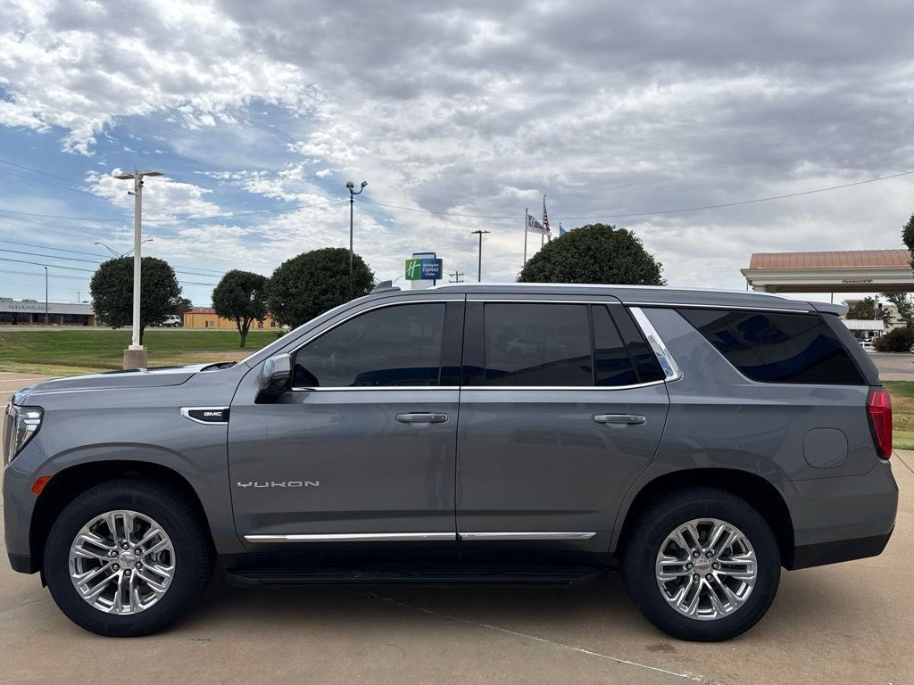 2022 GMC Yukon SLT