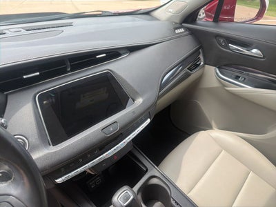 2019 Cadillac XT4 Luxury