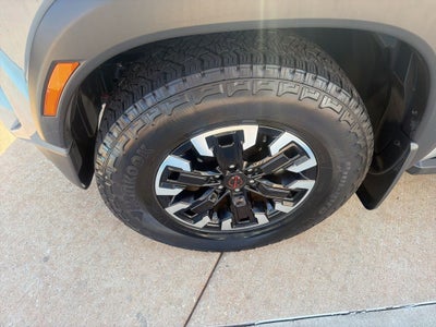 2024 Nissan Frontier PRO-X