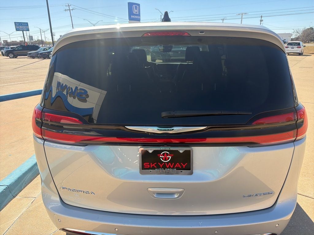 2024 Chrysler Pacifica Limited