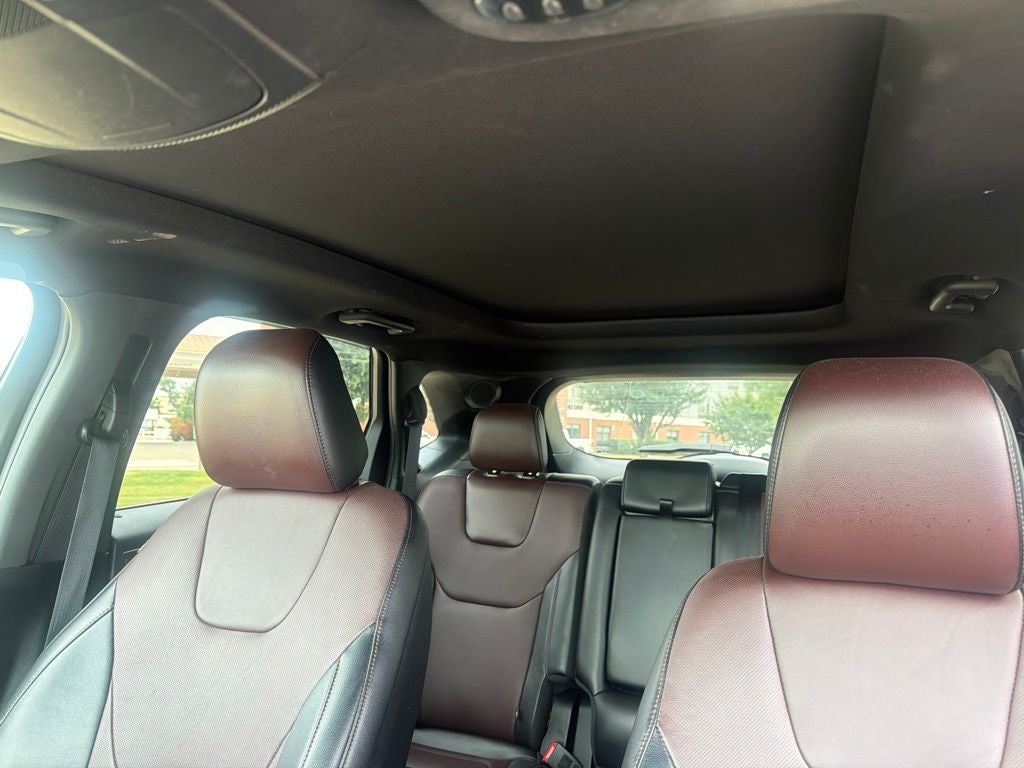 2020 Ford Edge Titanium