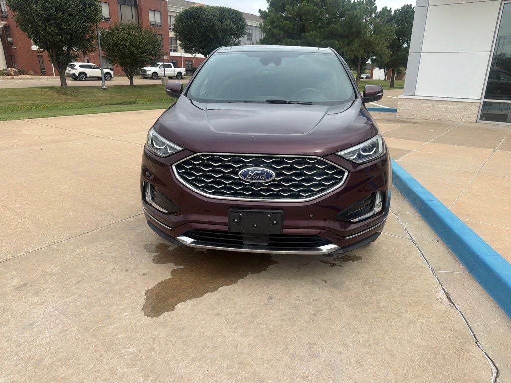 2020 Ford Edge Titanium