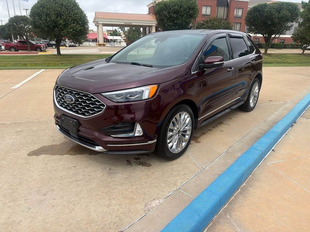 2020 Ford Edge Titanium