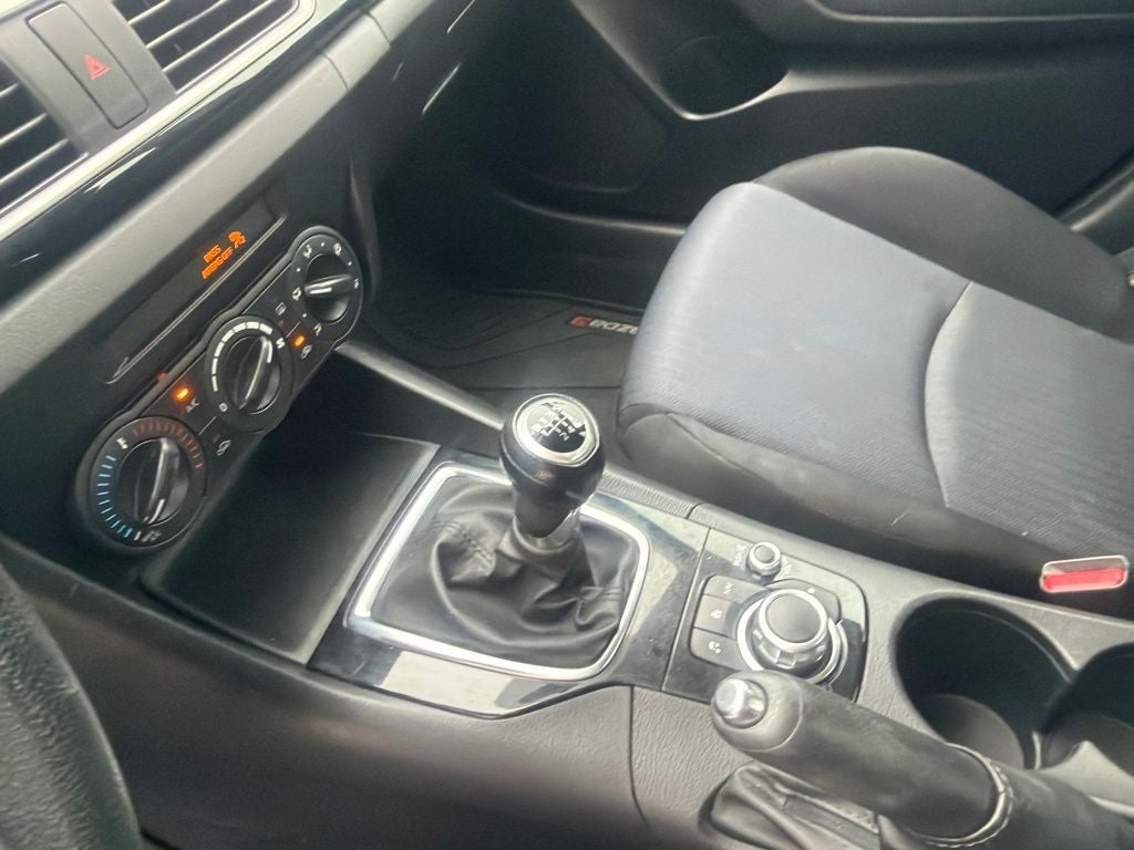 2016 Mazda Mazda3 i Sport