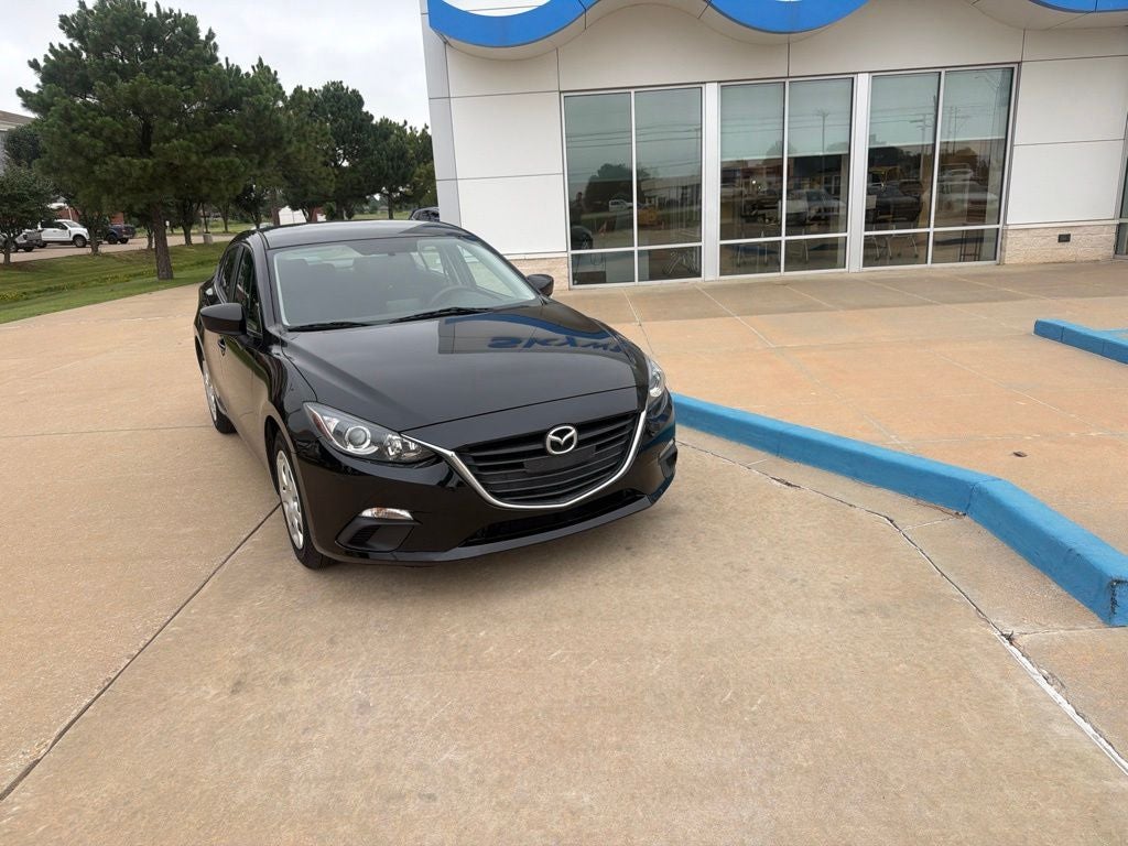 2016 Mazda Mazda3 i Sport