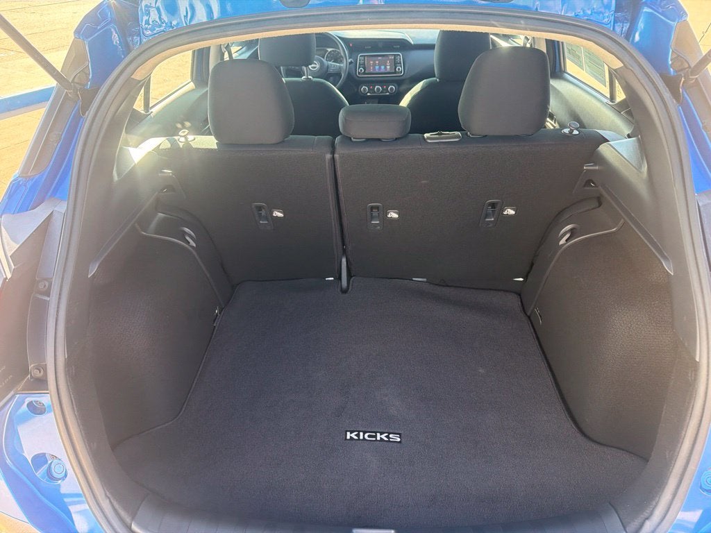 2025 Nissan Kicks Play S