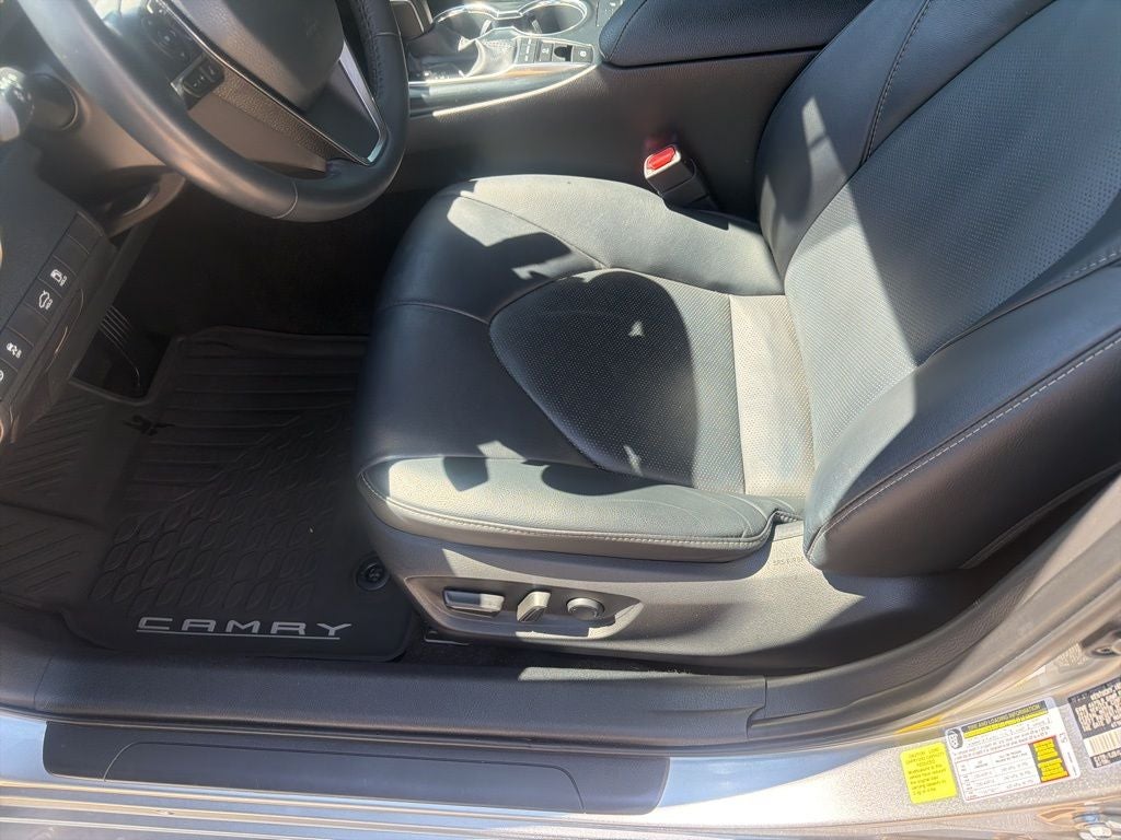 2020 Toyota Camry XSE