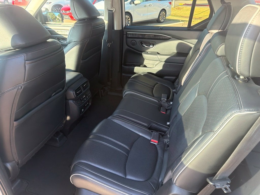2023 Honda Pilot Elite