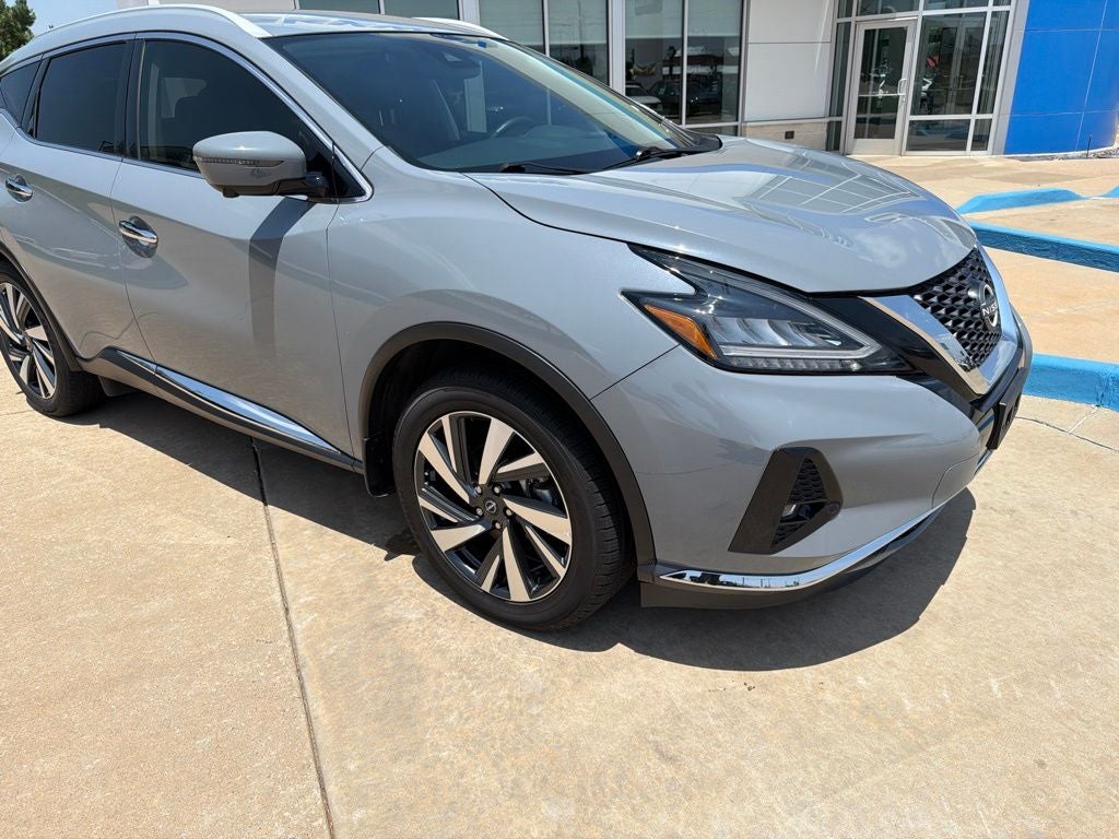 2023 Nissan Murano SL