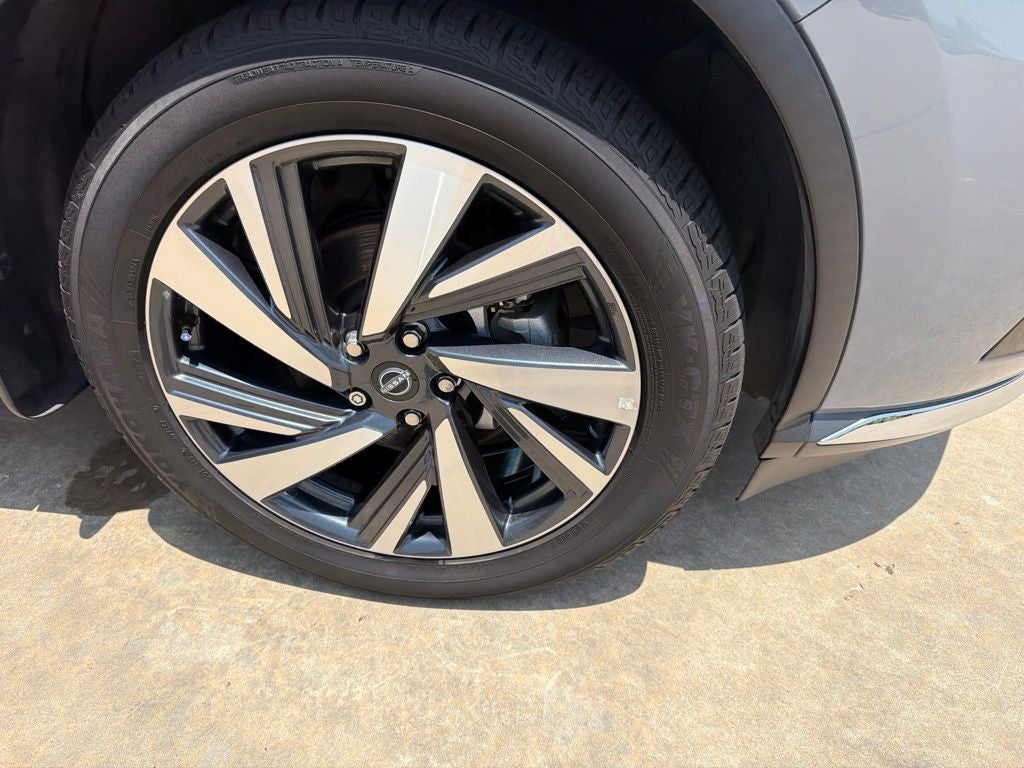 2023 Nissan Murano SL