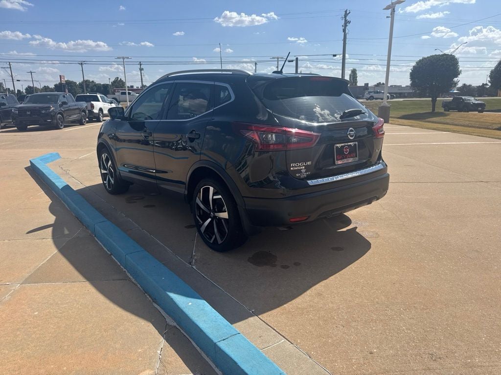 2022 Nissan Rogue Sport SL