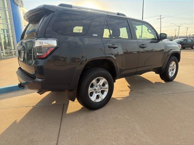 2024 Toyota 4Runner SR5