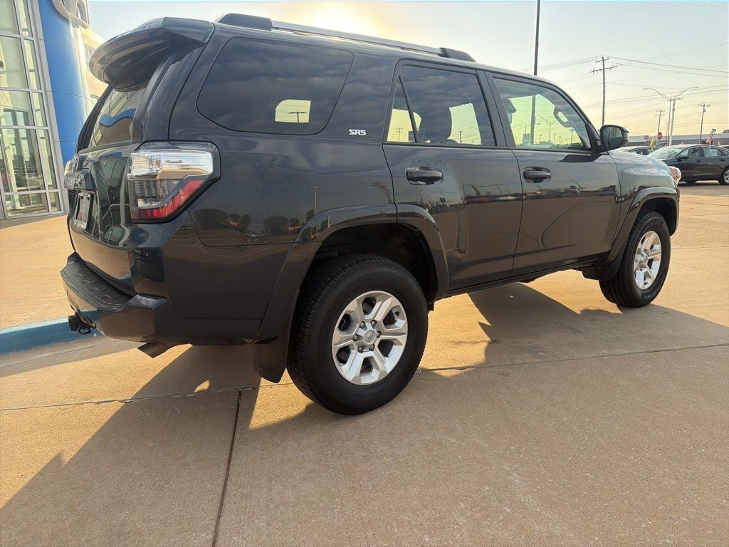 2024 Toyota 4Runner SR5