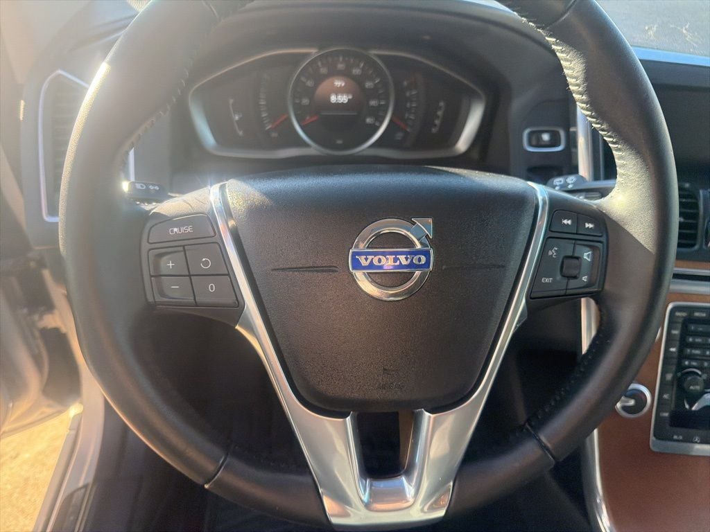 2017 Volvo XC60 T5 Inscription