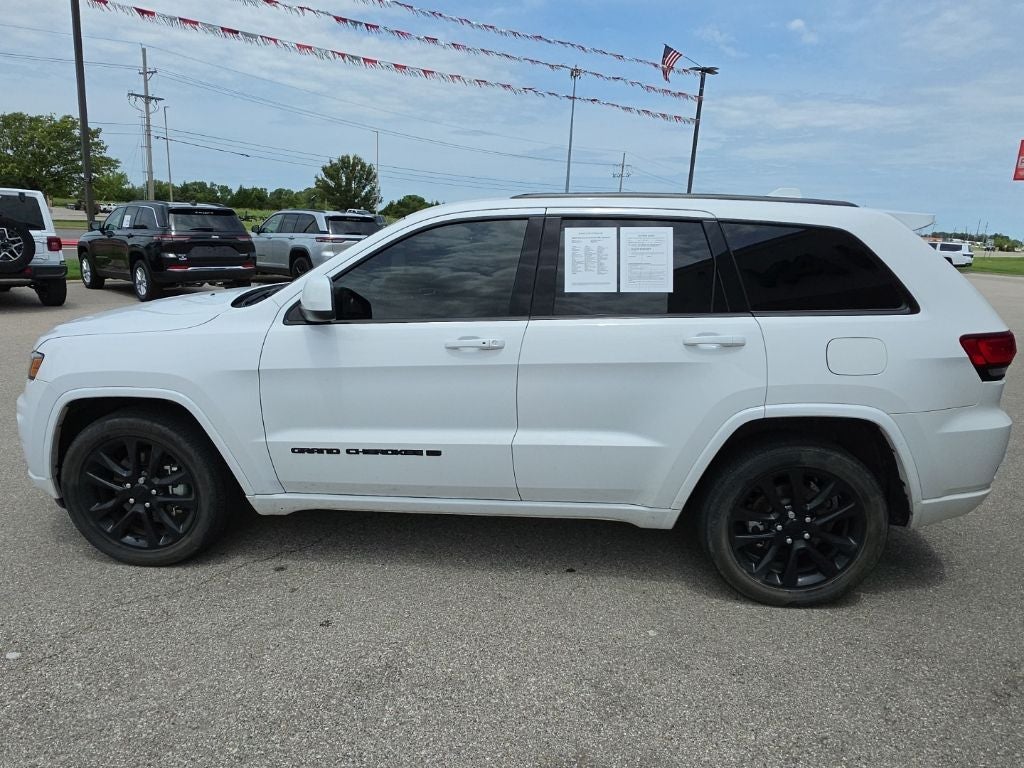 2022 Jeep Grand Cherokee WK Laredo X 4x2