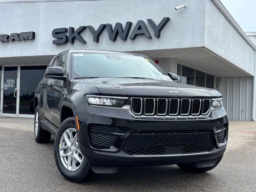 2025 Jeep Grand Cherokee GRAND CHEROKEE LAREDO X 4X4