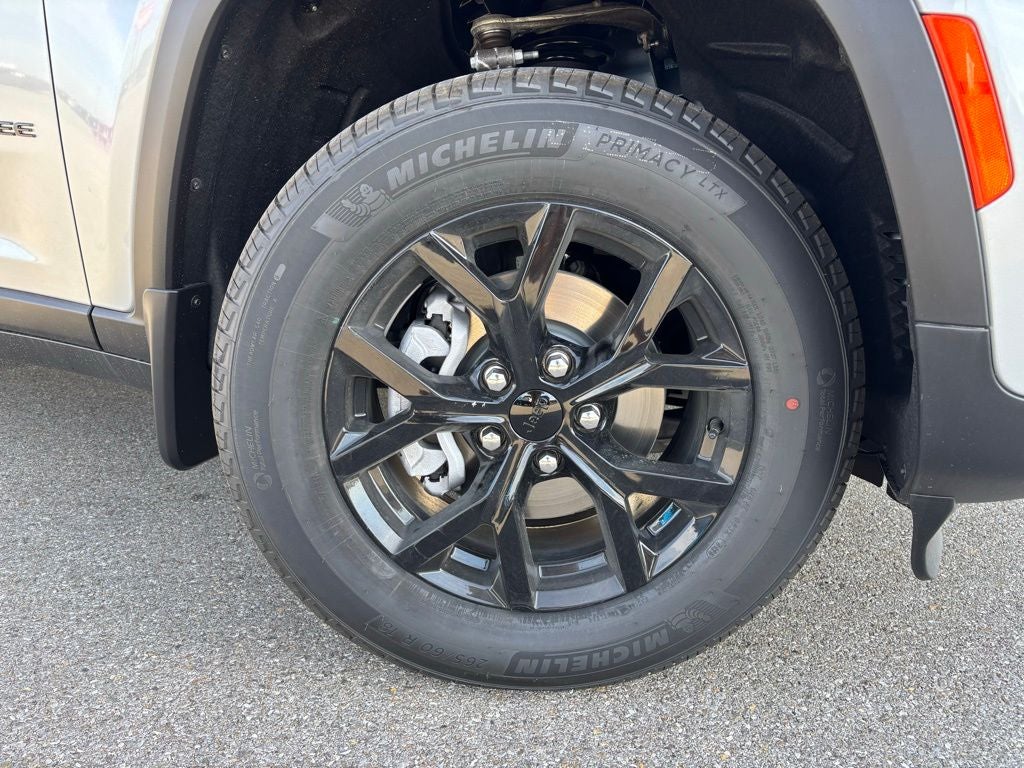 2025 Jeep Grand Cherokee GRAND CHEROKEE ALTITUDE 4X4