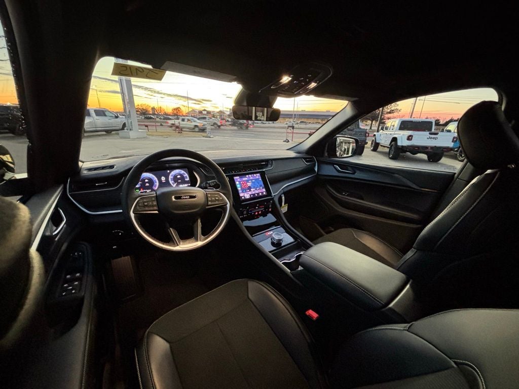 2025 Jeep Grand Cherokee GRAND CHEROKEE ALTITUDE X 4X4