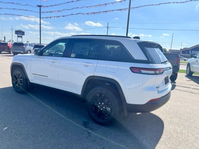 2026 Jeep Grand Cherokee GRAND CHEROKEE LAREDO ALTITUDE 4X4