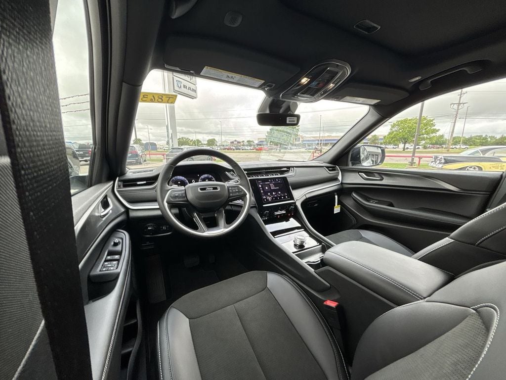 2025 Jeep Grand Cherokee GRAND CHEROKEE L ALTITUDE X 4X2