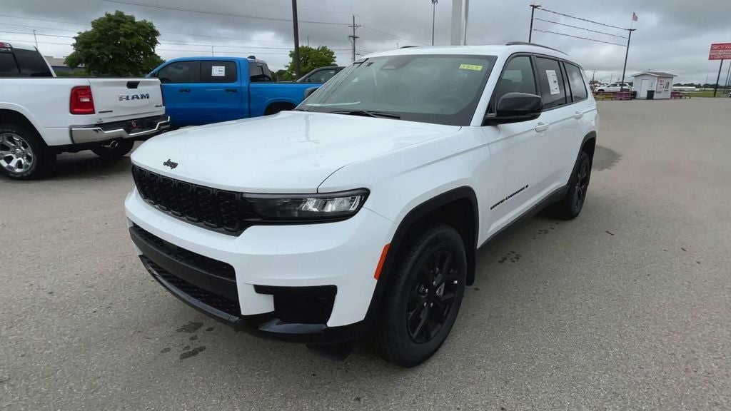 2025 Jeep Grand Cherokee GRAND CHEROKEE L ALTITUDE X 4X2