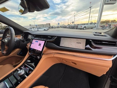 2025 Jeep Grand Cherokee L Summit