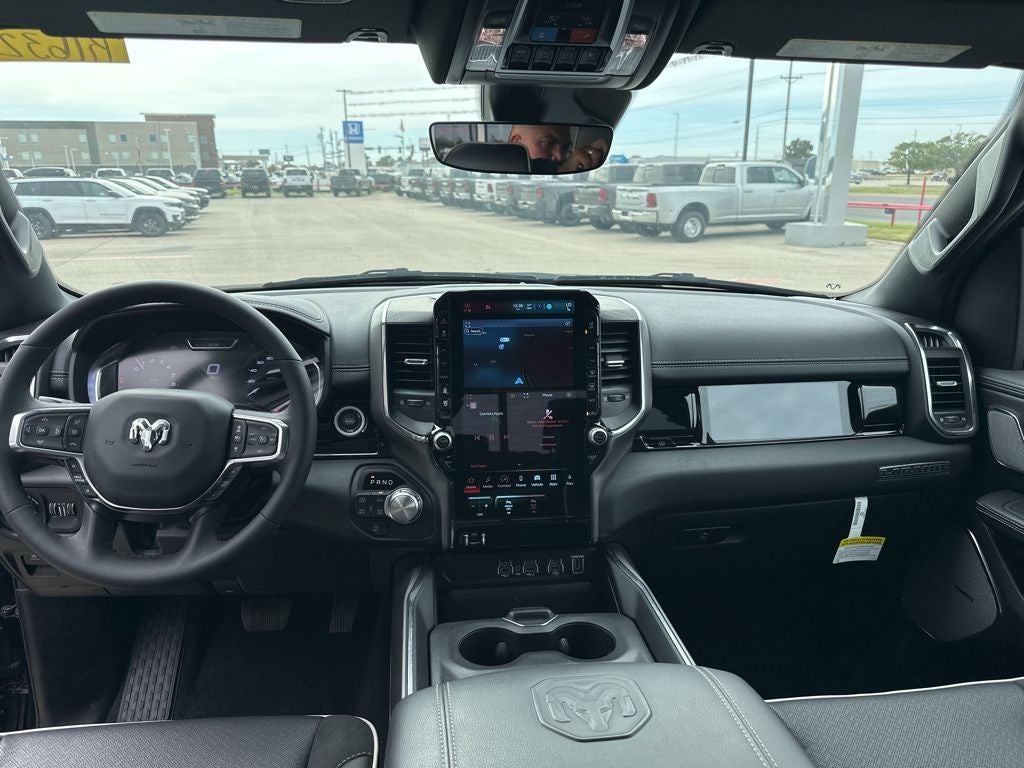 2025 RAM Ram 1500 RAM 1500 LARAMIE CREW CAB 4X4 5'7' BOX