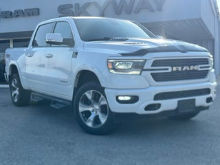 2020 RAM 1500 Laramie Crew Cab 4x4 5'7' Box