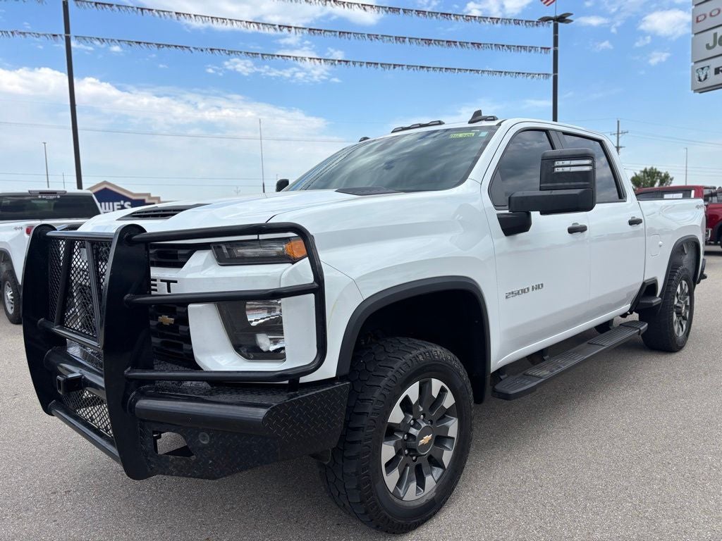 2021 Chevrolet Silverado 2500HD 4WD Crew Cab Standard Bed Custom