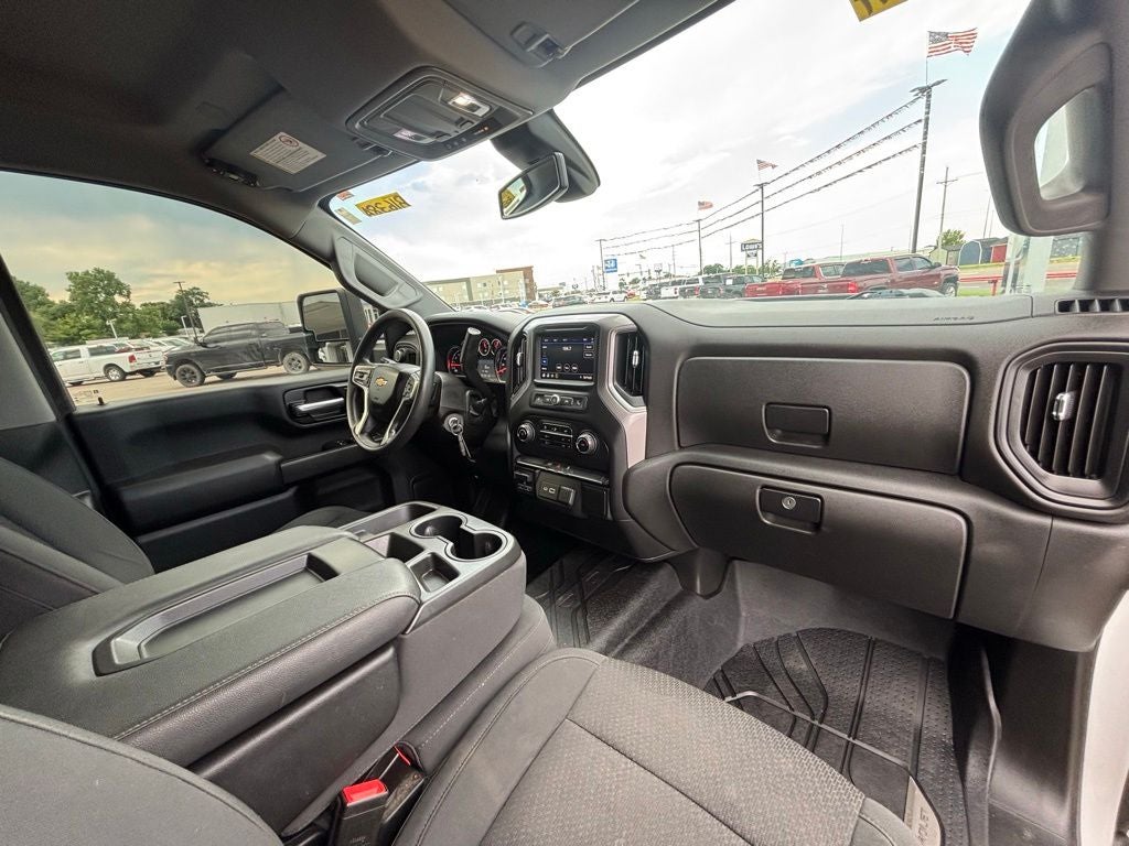 2021 Chevrolet Silverado 2500HD 4WD Crew Cab Standard Bed Custom
