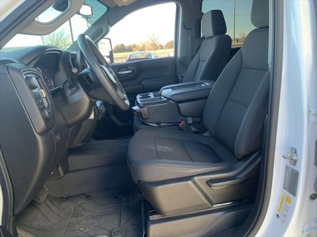2021 Chevrolet Silverado 2500HD 4WD Crew Cab Standard Bed Custom