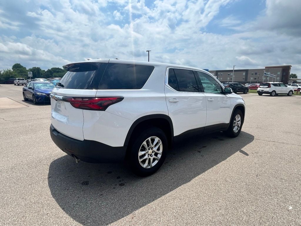 2023 Chevrolet Traverse FWD LS