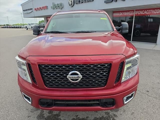 2019 Nissan TITAN PRO-4X