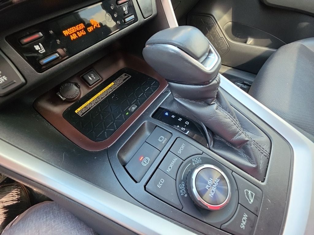 2019 Toyota RAV4 Limited