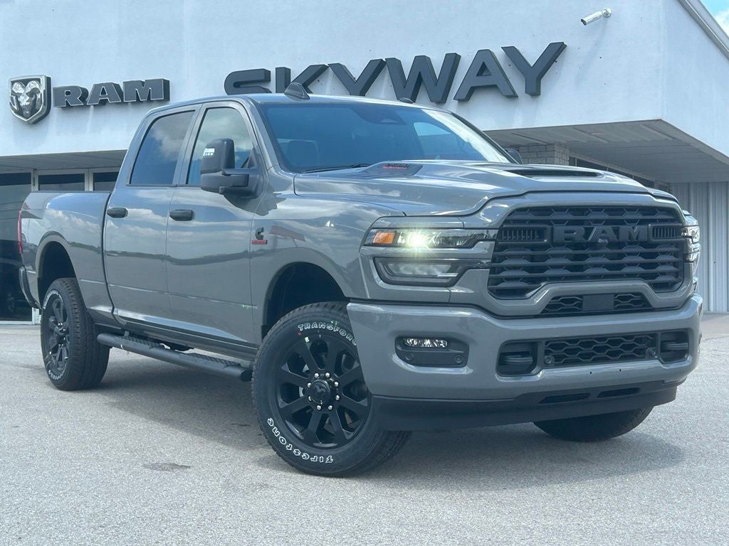2026 RAM Ram 2500 RAM 2500 BLACK EXPRESS CREW CAB 4X4 6'4' BOX