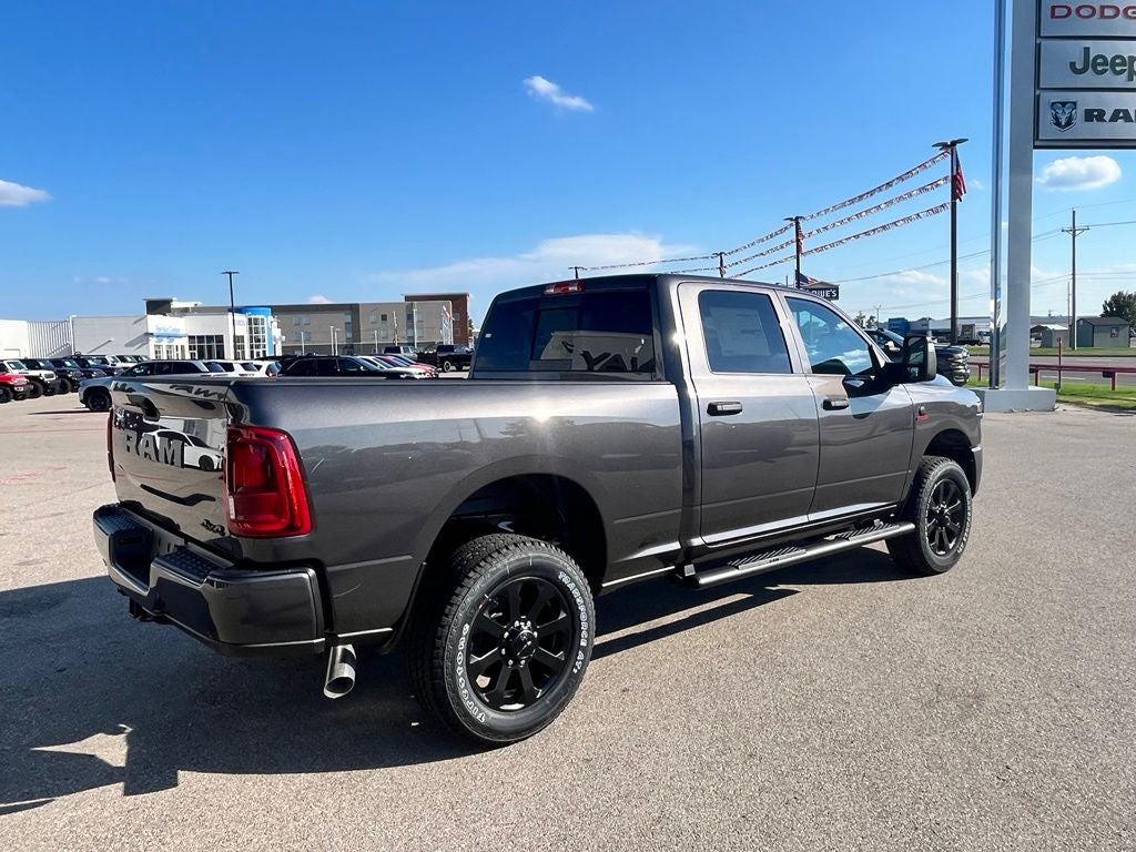 2026 RAM Ram 2500 RAM 2500 BLACK EXPRESS CREW CAB 4X4 6'4' BOX
