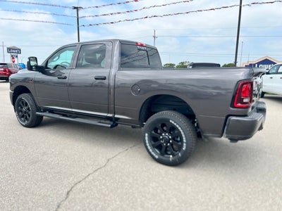 2026 RAM Ram 2500 RAM 2500 BLACK EXPRESS CREW CAB 4X4 6'4' BOX