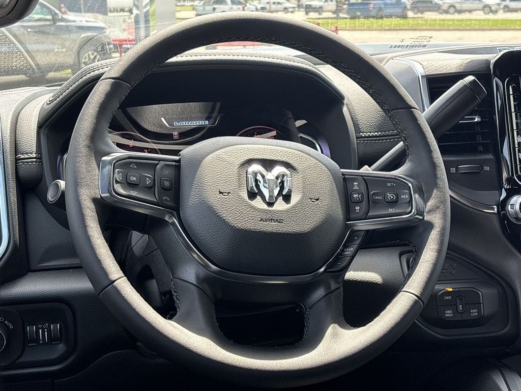 2025 RAM Ram 2500 RAM 2500 LARAMIE MEGA CAB 4X4 6'4' BOX