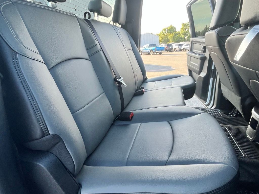 2026 RAM Ram 3500 RAM 3500 TRADESMAN CREW CAB 4X4 8' BOX