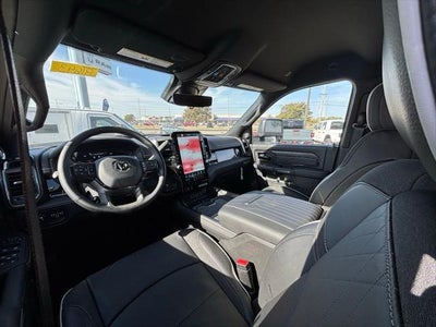 2026 RAM Ram 3500 RAM 3500 LIMITED CREW CAB 4X4 8' BOX