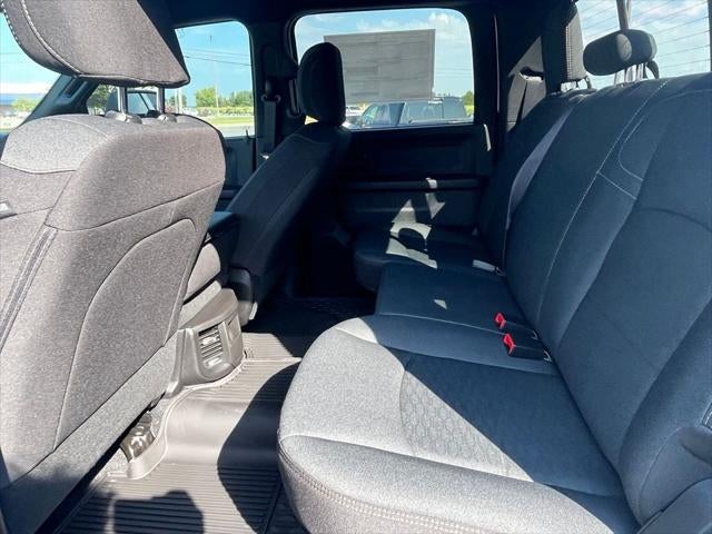 2026 RAM Ram 2500 RAM 2500 WARLOCK CREW CAB 4X4 6'4' BOX