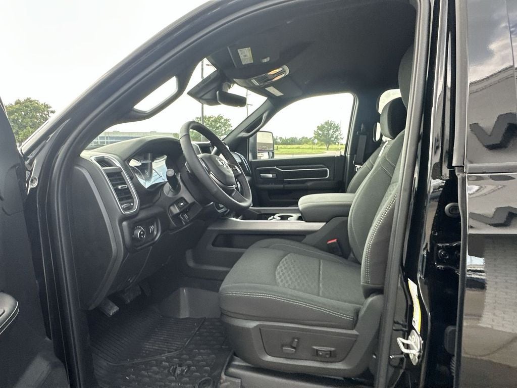 2025 RAM Ram 2500 RAM 2500 BIG HORN CREW CAB 4X4 6'4' BOX