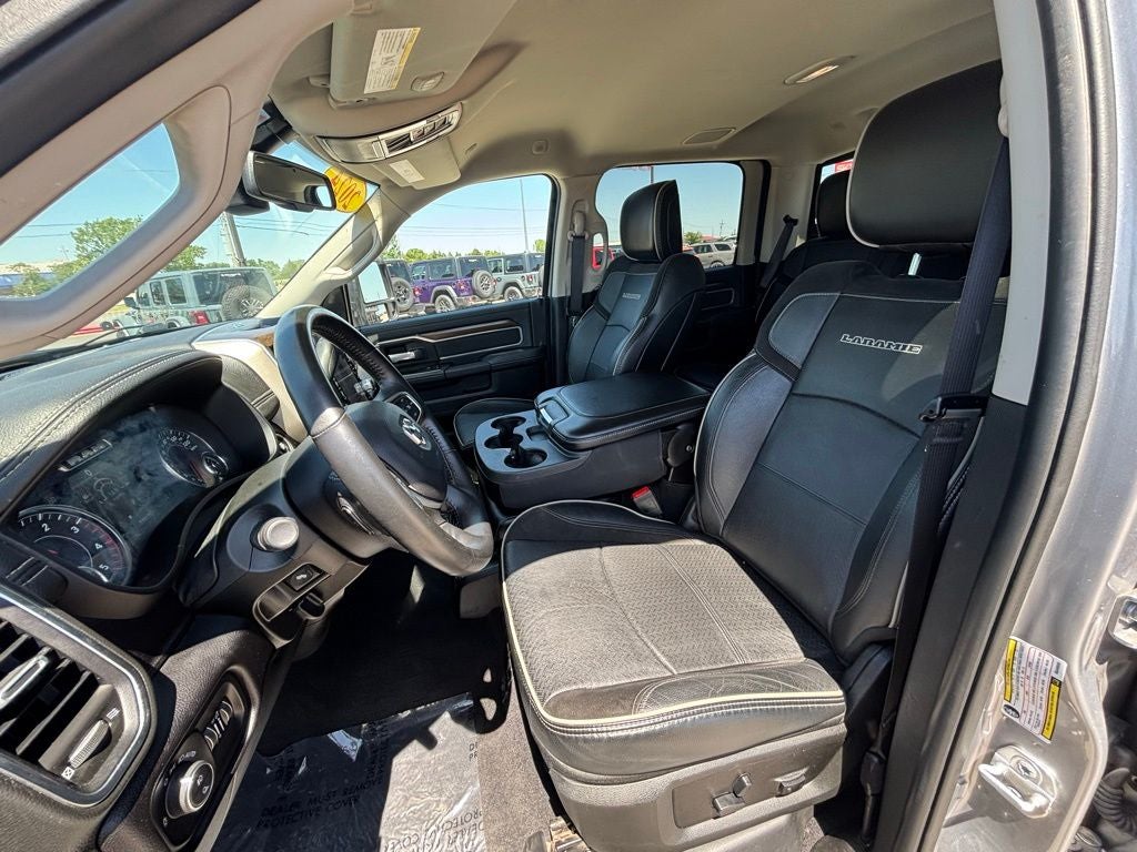 2024 RAM 2500 Laramie Crew Cab 4x4 6'4' Box