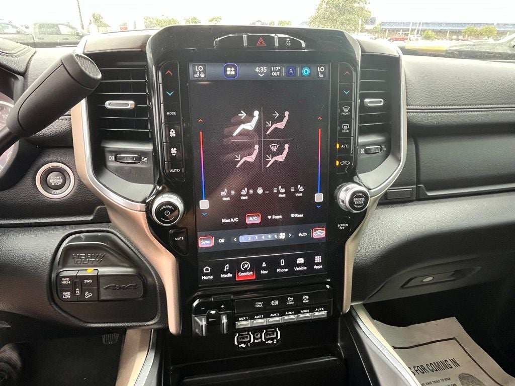2023 RAM 2500 Laramie Crew Cab 4x4 6'4' Box