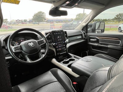 2023 RAM 2500 Laramie Crew Cab 4x4 6'4' Box