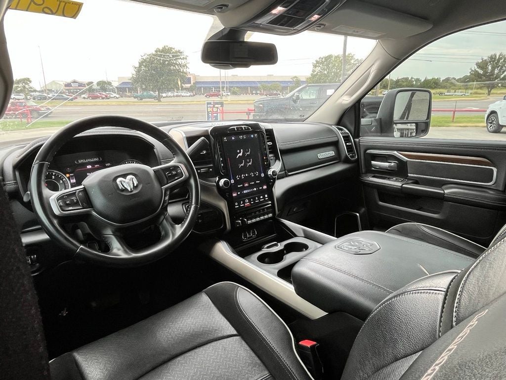 2023 RAM 2500 Laramie Crew Cab 4x4 6'4' Box
