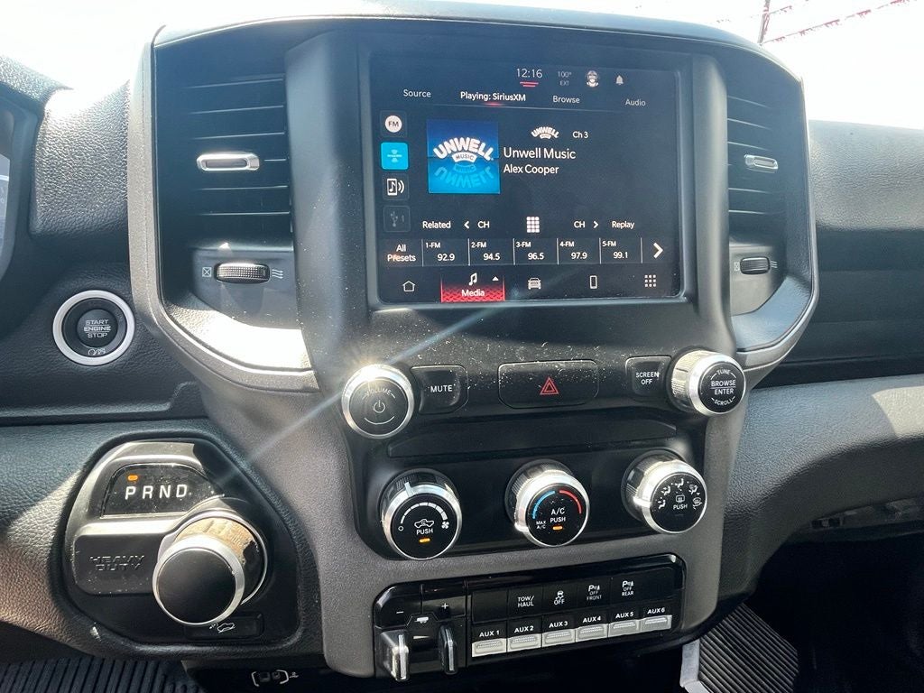 2022 RAM 2500 Tradesman Crew Cab 4x4 8' Box