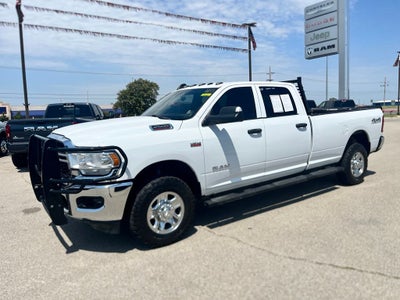 2022 RAM 2500 Tradesman Crew Cab 4x4 8' Box