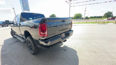 2025 RAM Ram 2500 RAM 2500 LARAMIE MEGA CAB 4X4 6'4' BOX