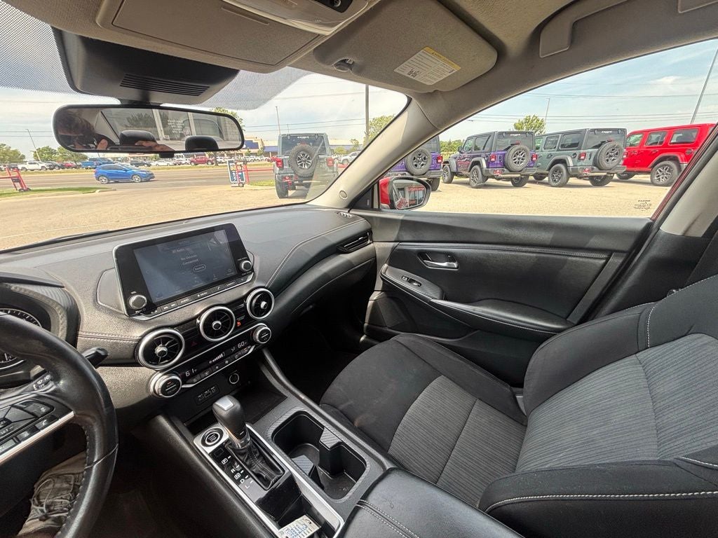 2020 Nissan Sentra SV Xtronic CVT